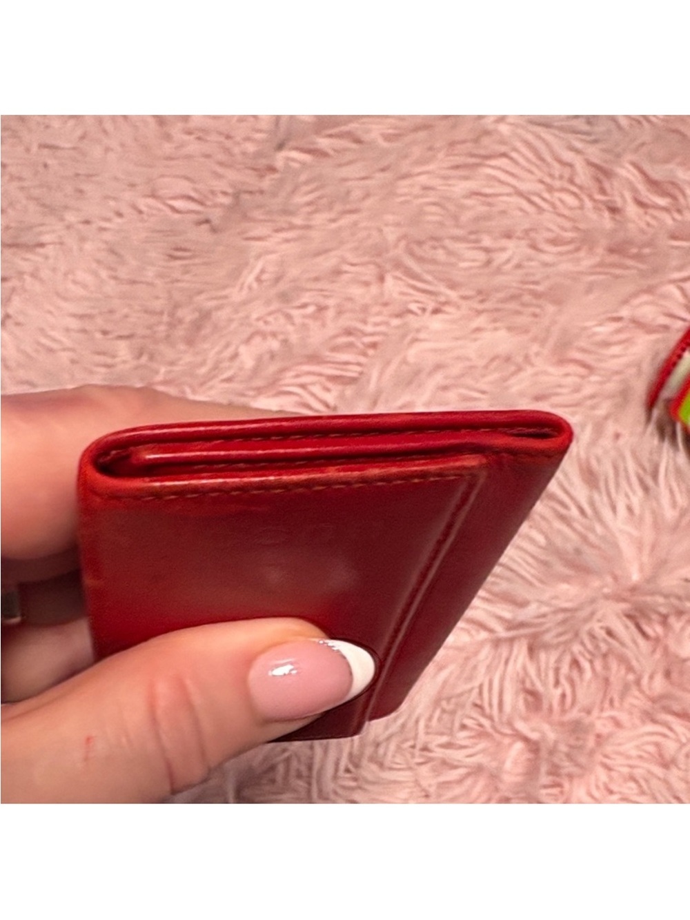 Gucci vintage Red Key Case - Picture 4 of 9